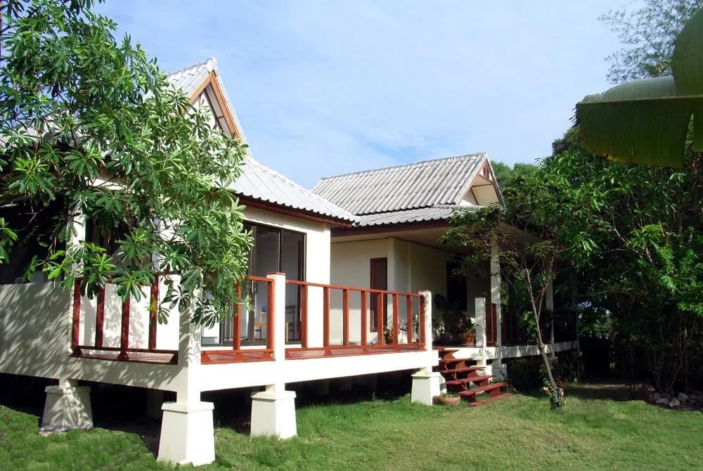 The kitchen wing