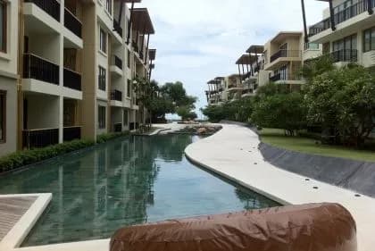 Condo on the beach photo 4 of 12