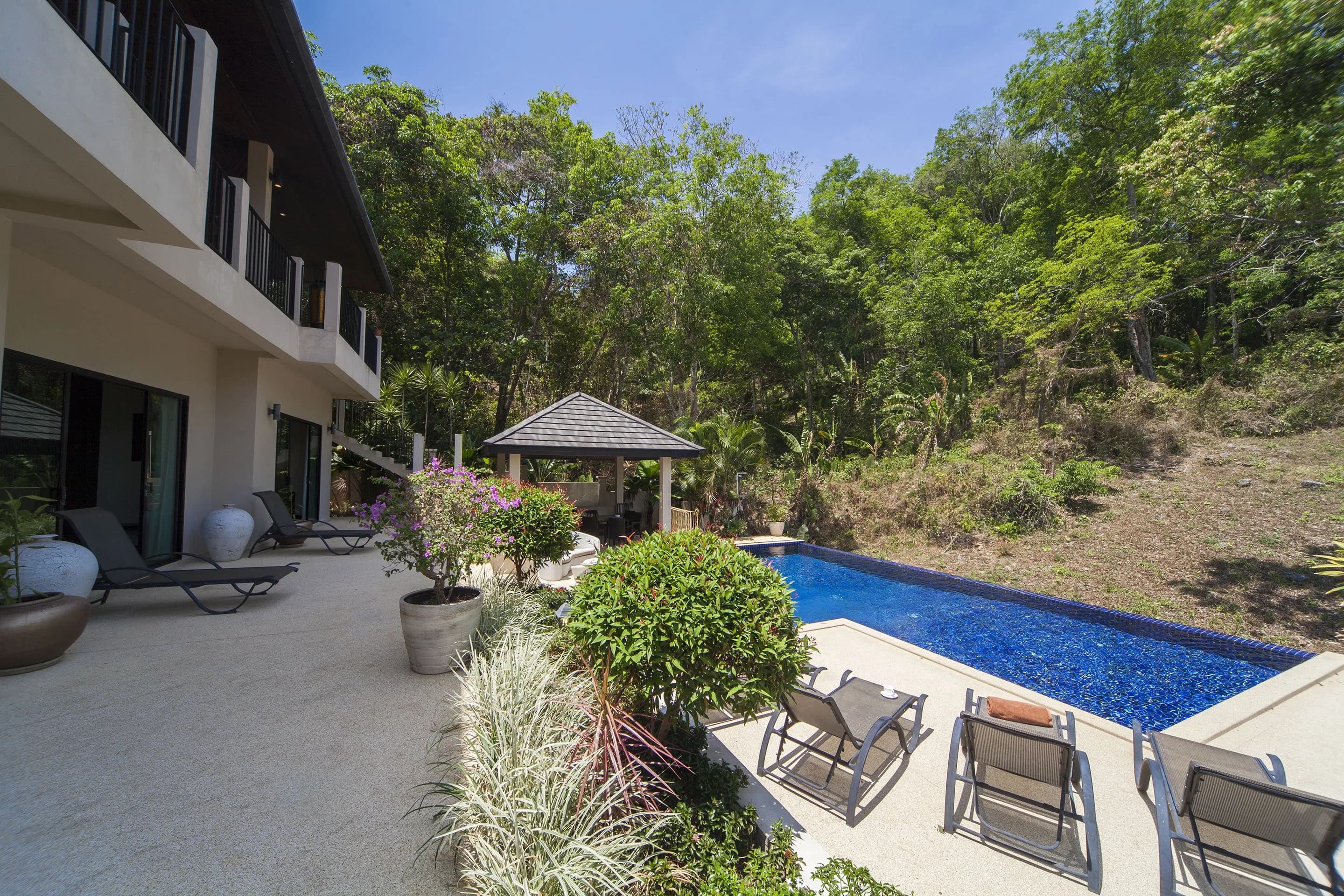 Villa Ploi Attitaya photo 4 of 17