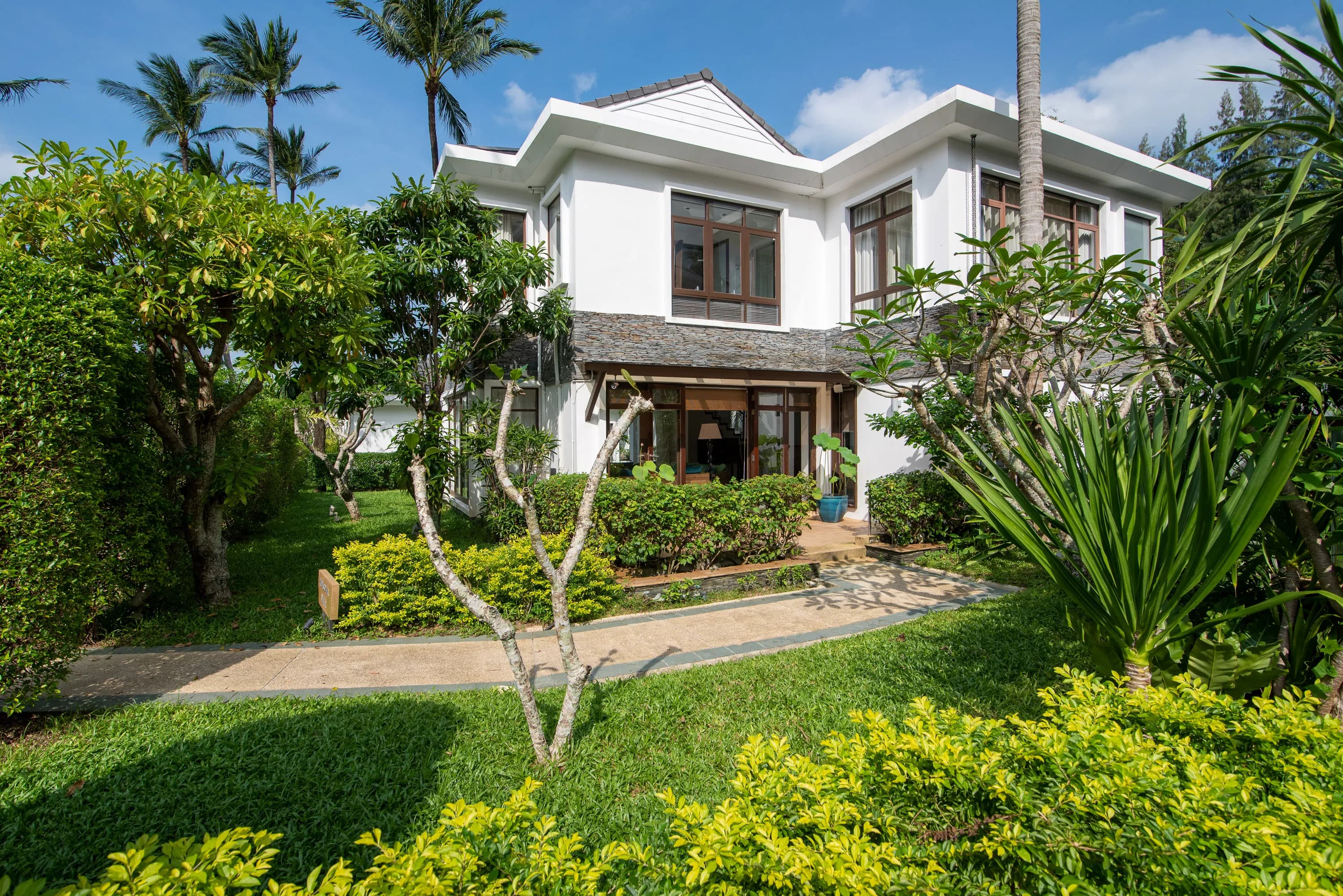 Heliconia Pool Villa photo 5 of 17