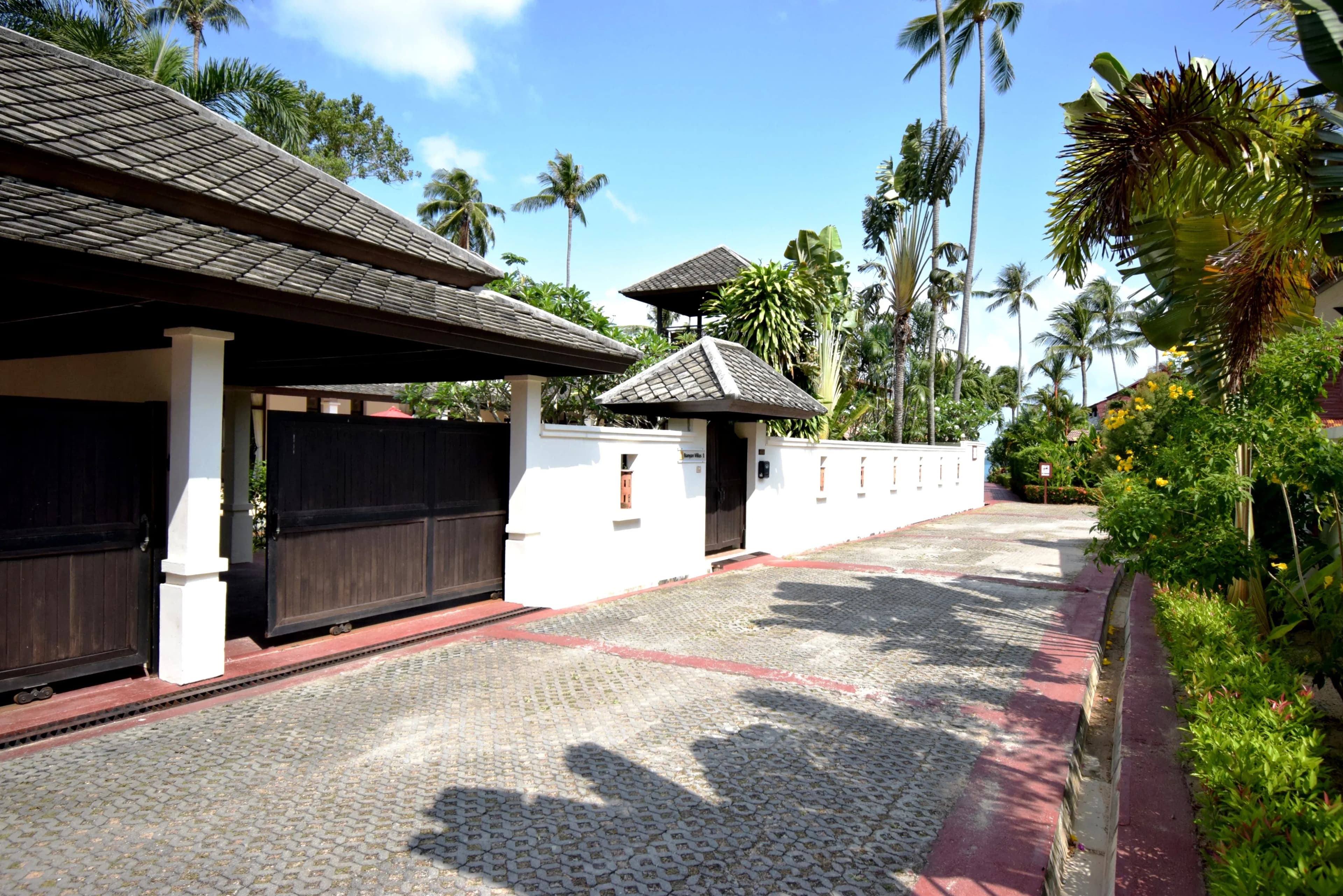 Banyan Villa 1 - Approach - Vehicle Entrance