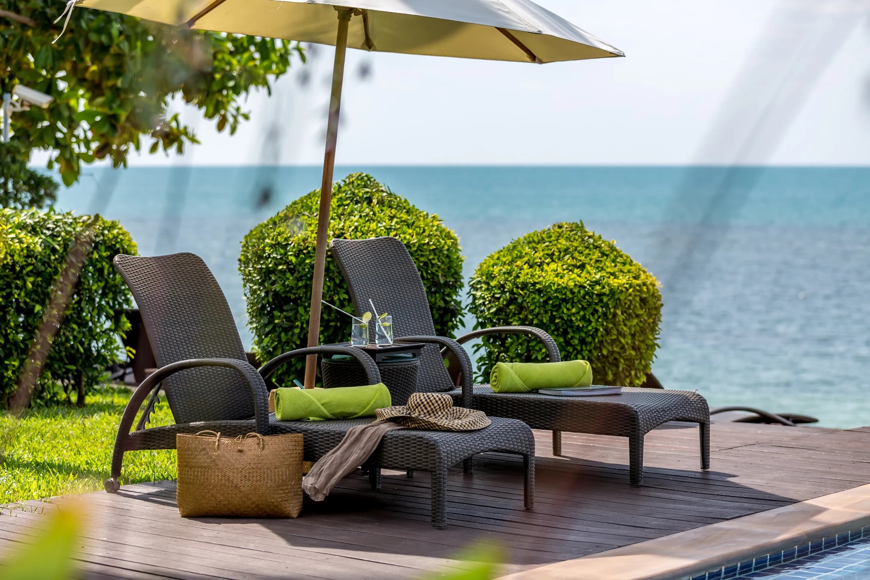 Banyan Beachfront Pool Villa photo 5 of 17