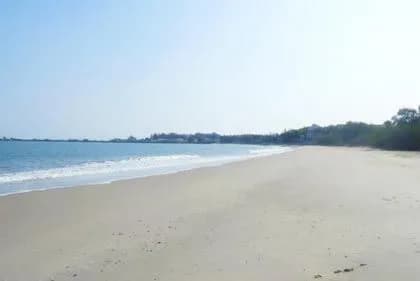 beach in front of the complex.