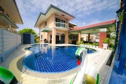 Jomtien Pool Villa Silver photo 3 of 17