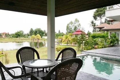 Luxury Pool Villa Emerald photo 5 of 17