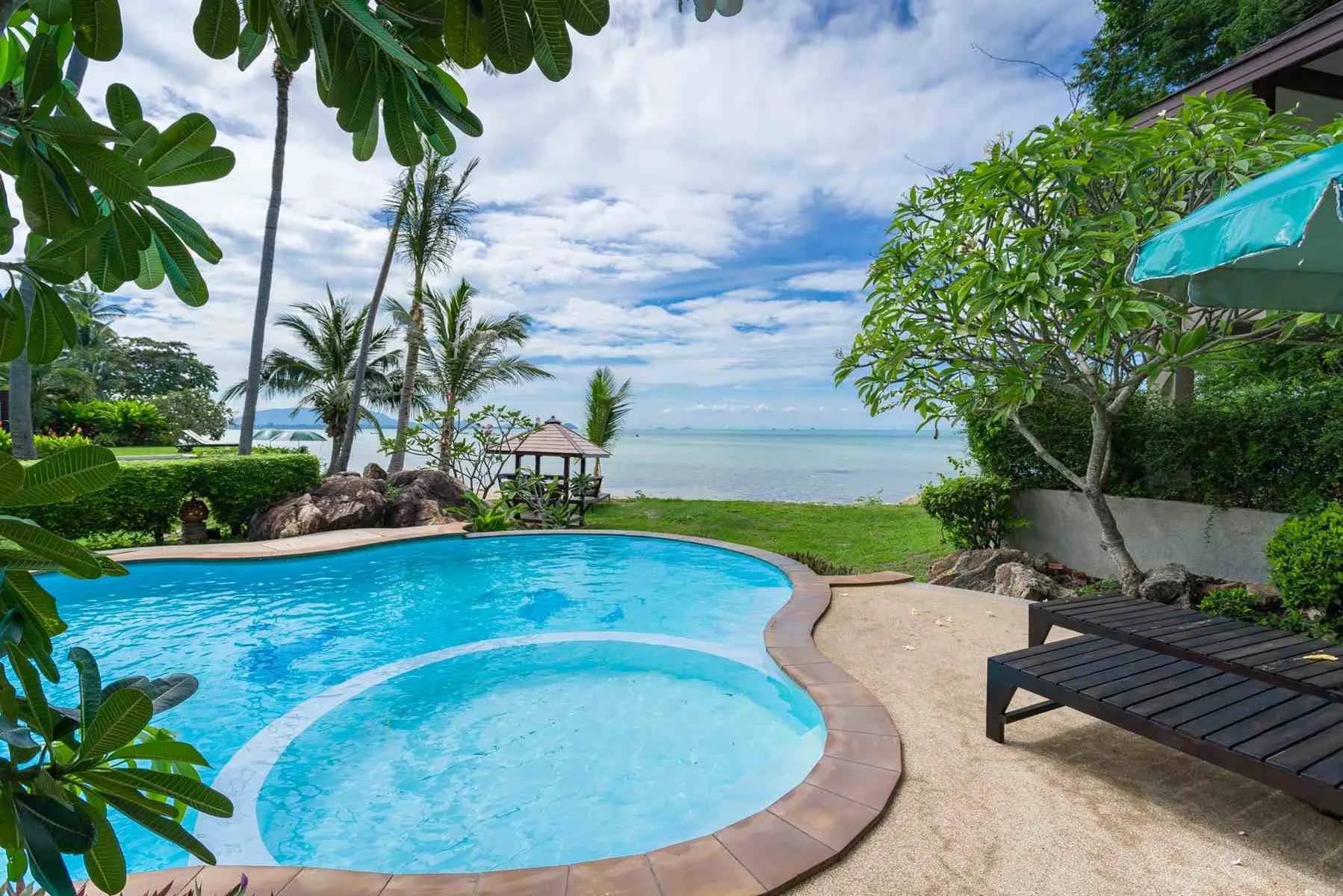 Indu Beach villa photo 3 of 17