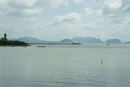 Sea Front Villa 1 photo 3 of 15