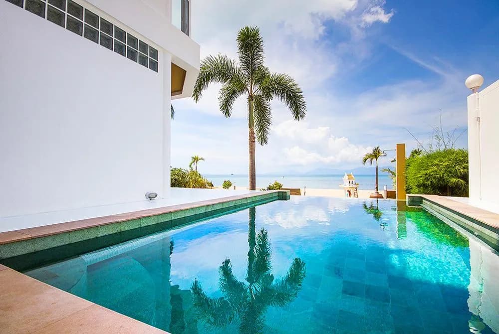B1 Beachfront Apartments photo 4 of 17