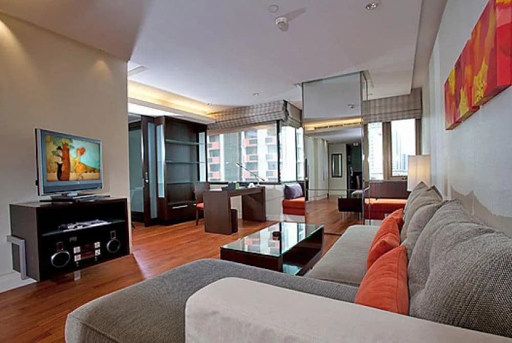Sala Daeng Designer Suite photo 5 of 17