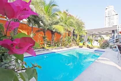 Royale Grand Villa photo 3 of 17