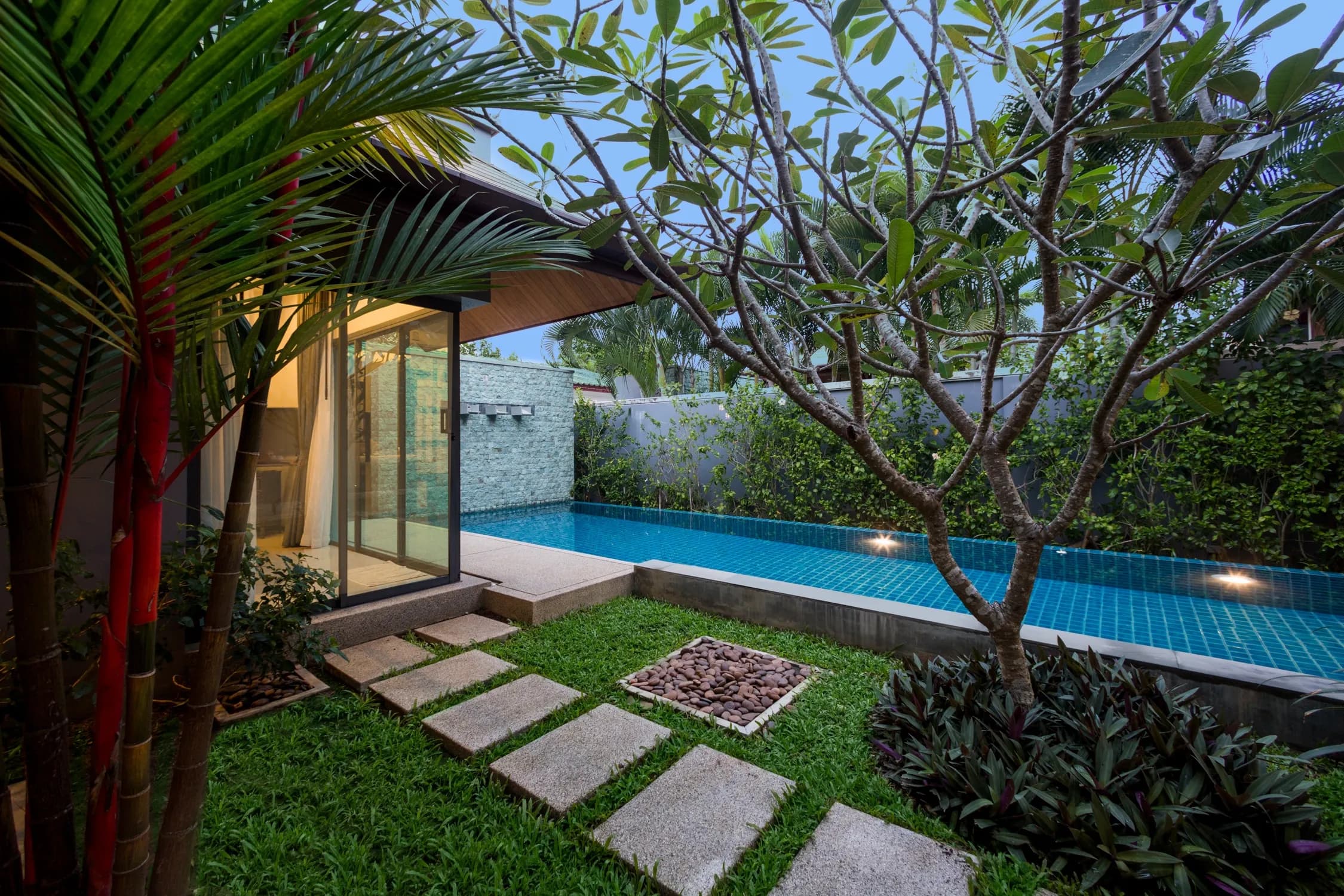 Villa Hahana photo 3 of 17