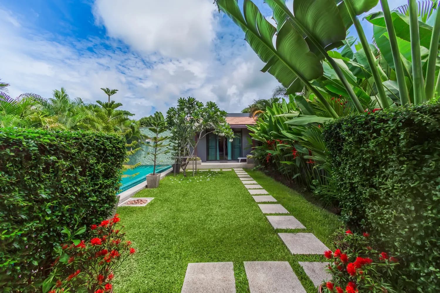 Villa Aramoana photo 3 of 17