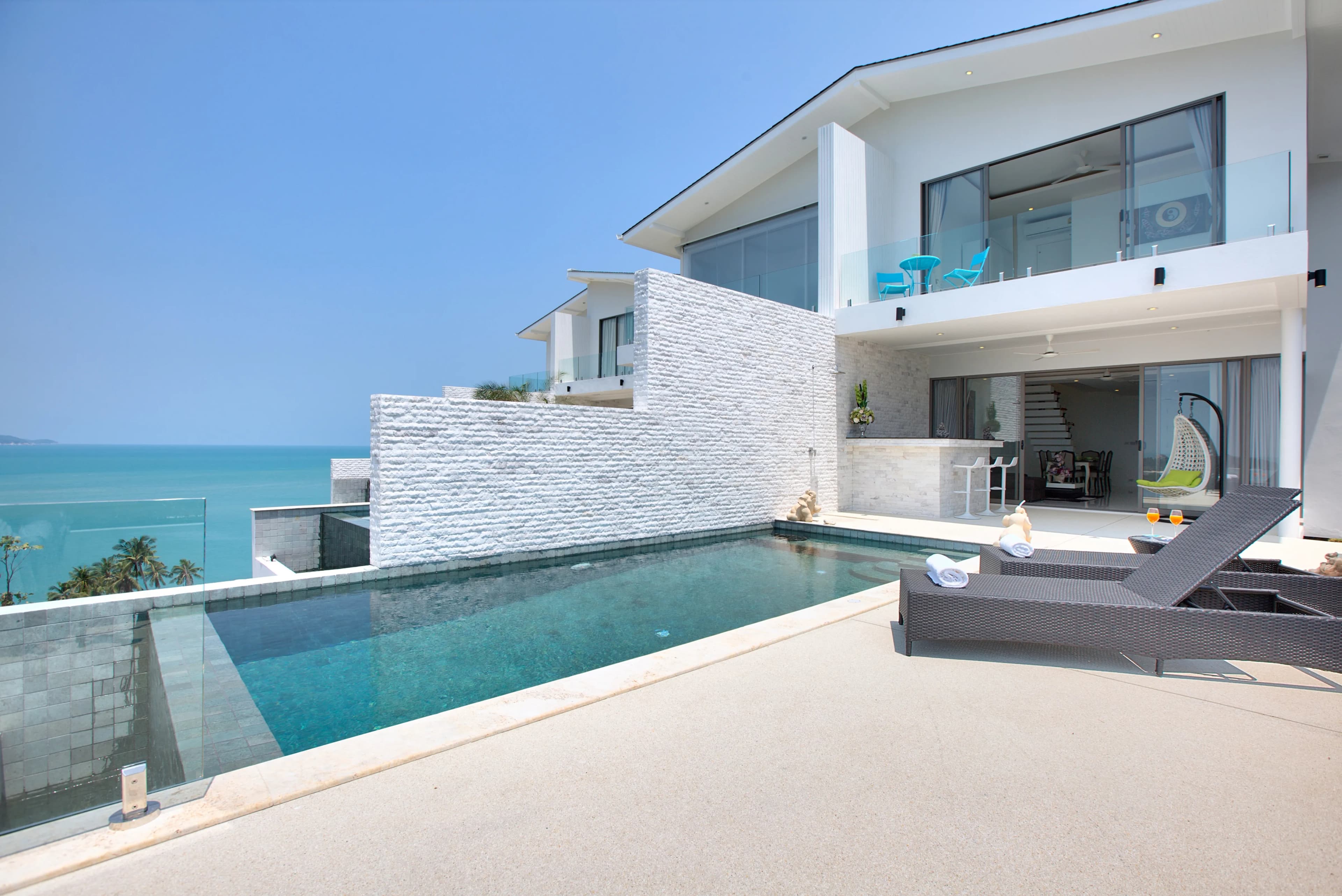 Villa Blue Bay photo 3 of 17
