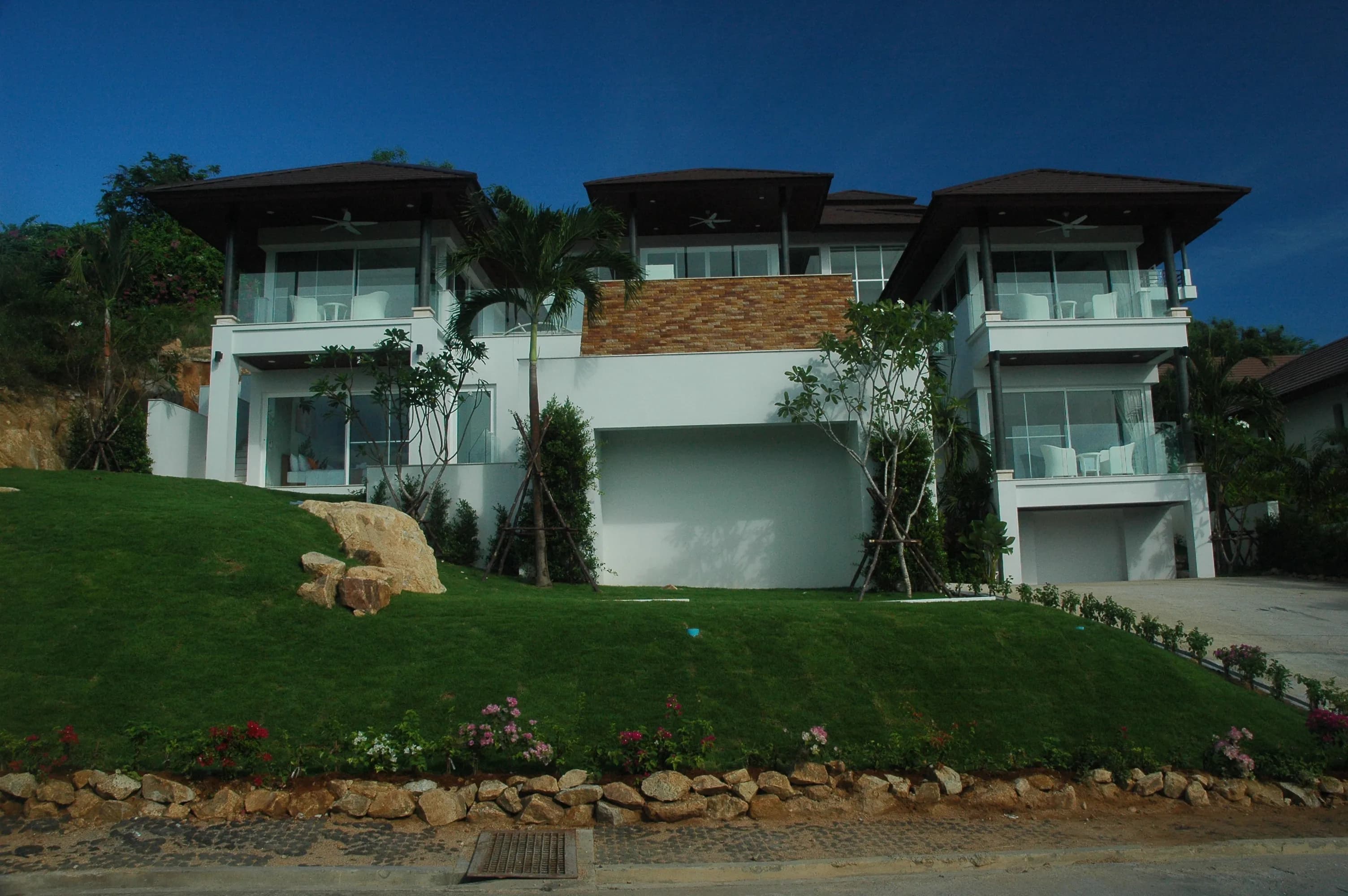 Villa Belle at Horizon photo 5 of 17