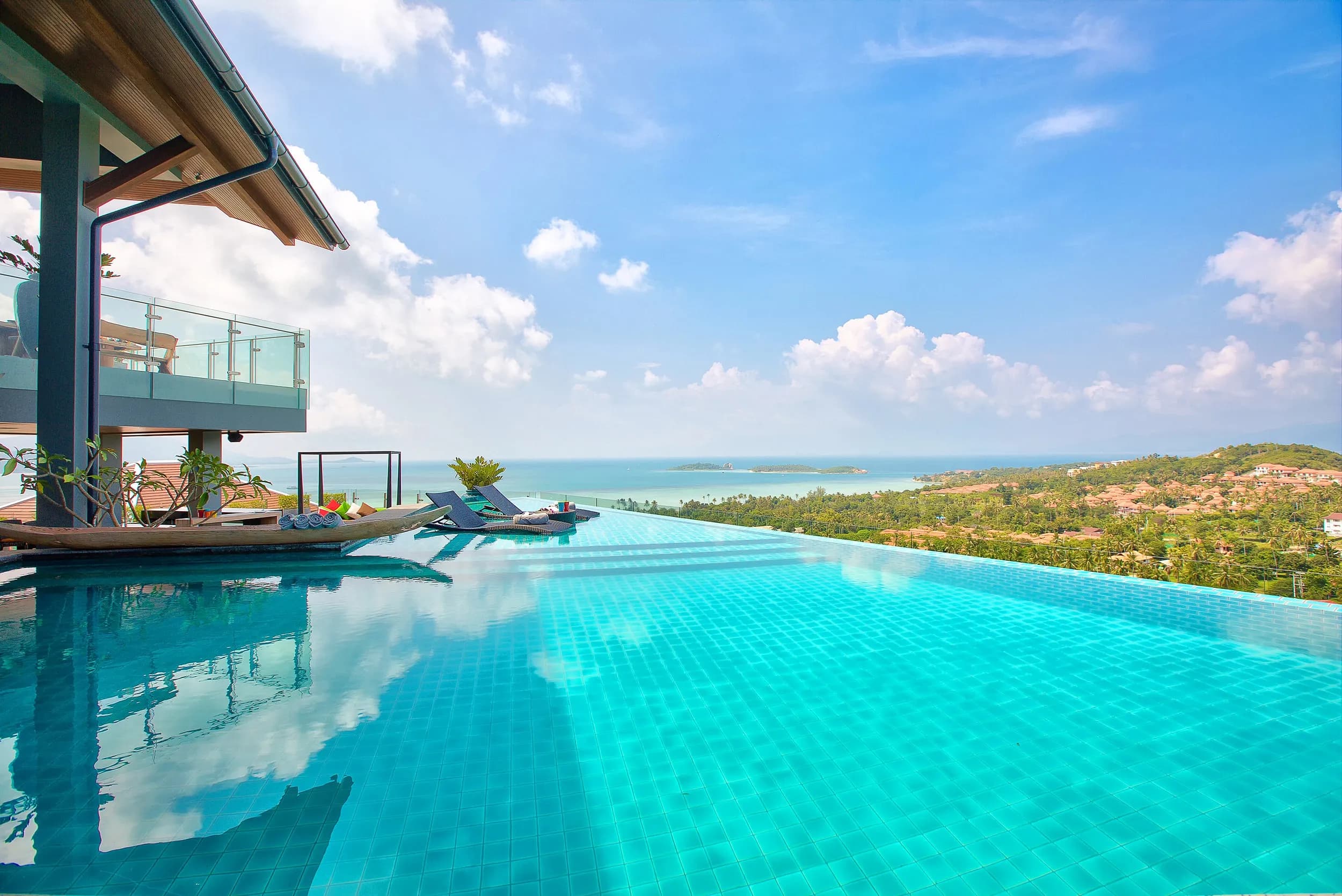 Villa Skyfall photo 3 of 17