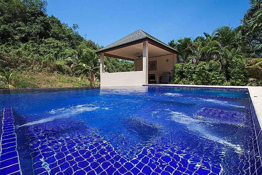 Si Fah Villa photo 4 of 17