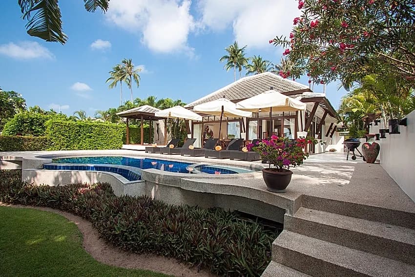 Blossom Dew Villa D photo 4 of 17