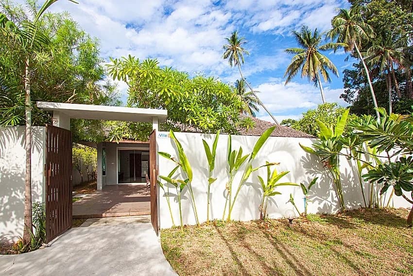 Moonscape Villa 101 photo 4 of 17