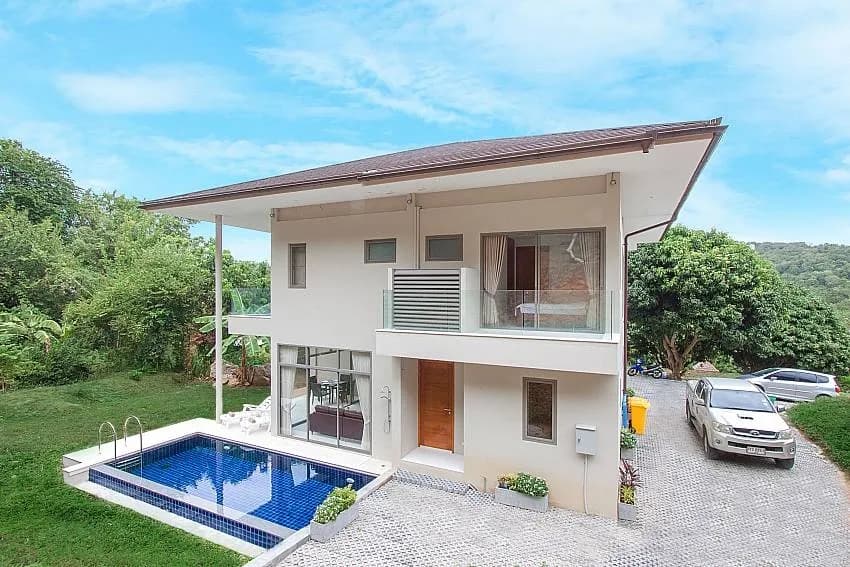 Triumph Villa B photo 3 of 17