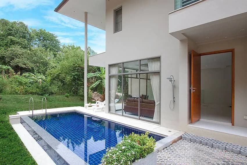 Triumph Villa B photo 5 of 17