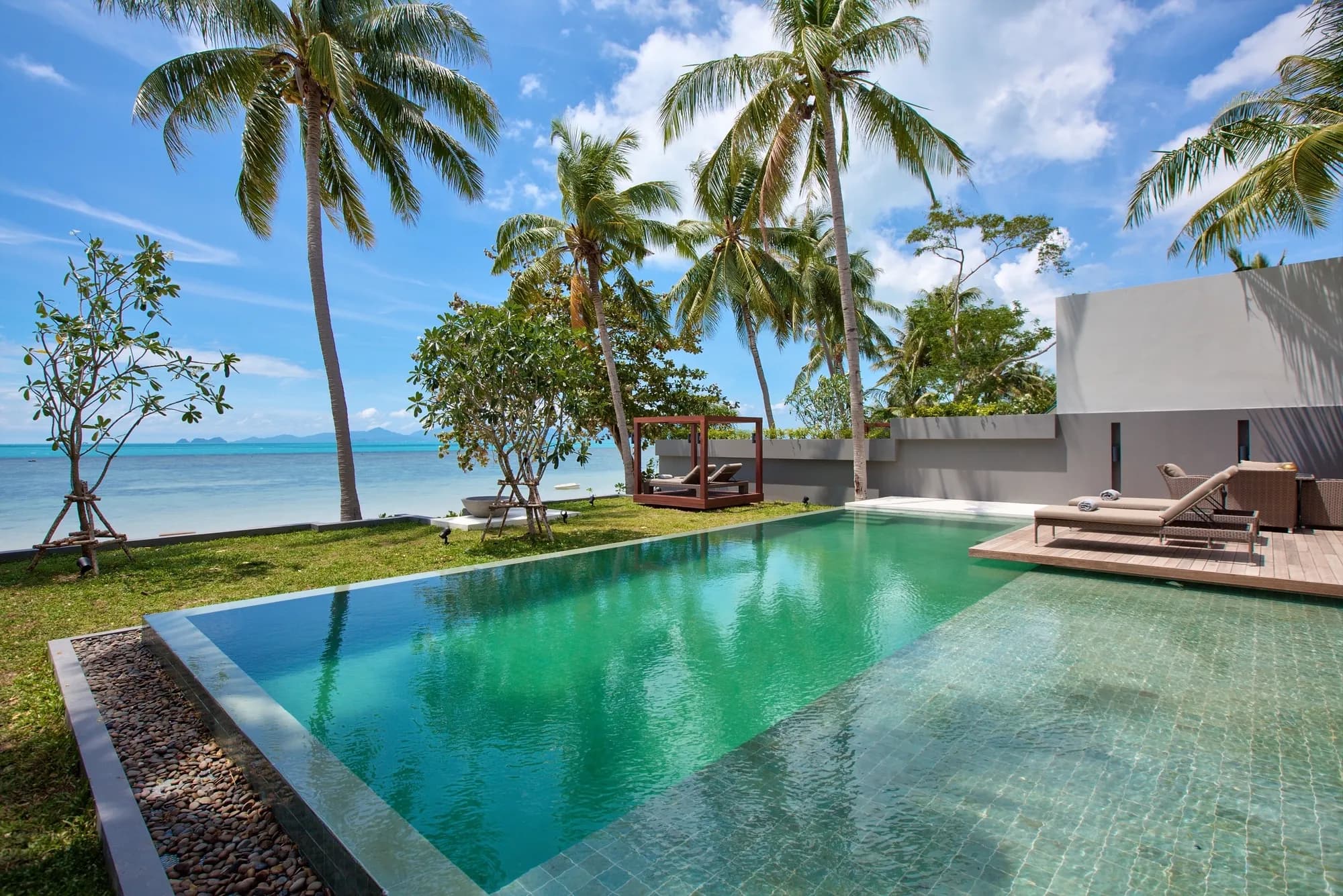 Mandalay Beach Villa Neung