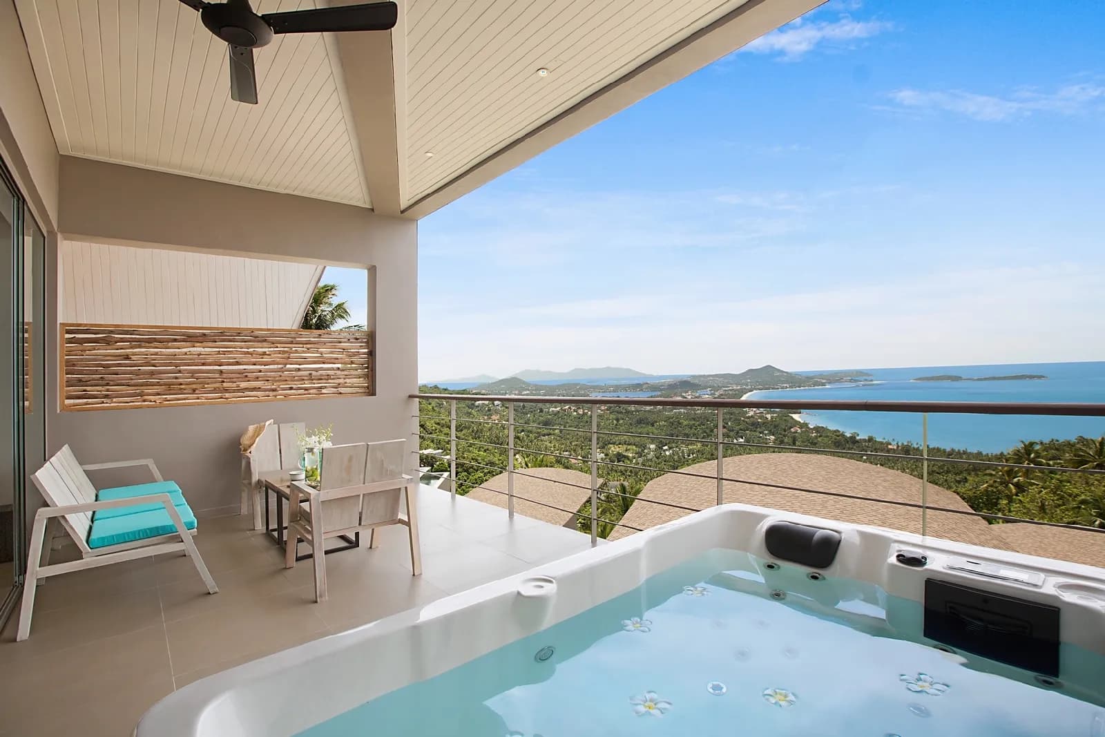 Penthouse Poda at Comoon photo 3 of 17