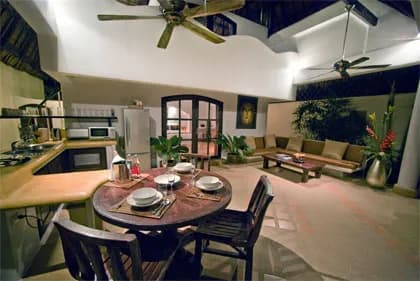 BR: Traditional Villas photo 3 of 17