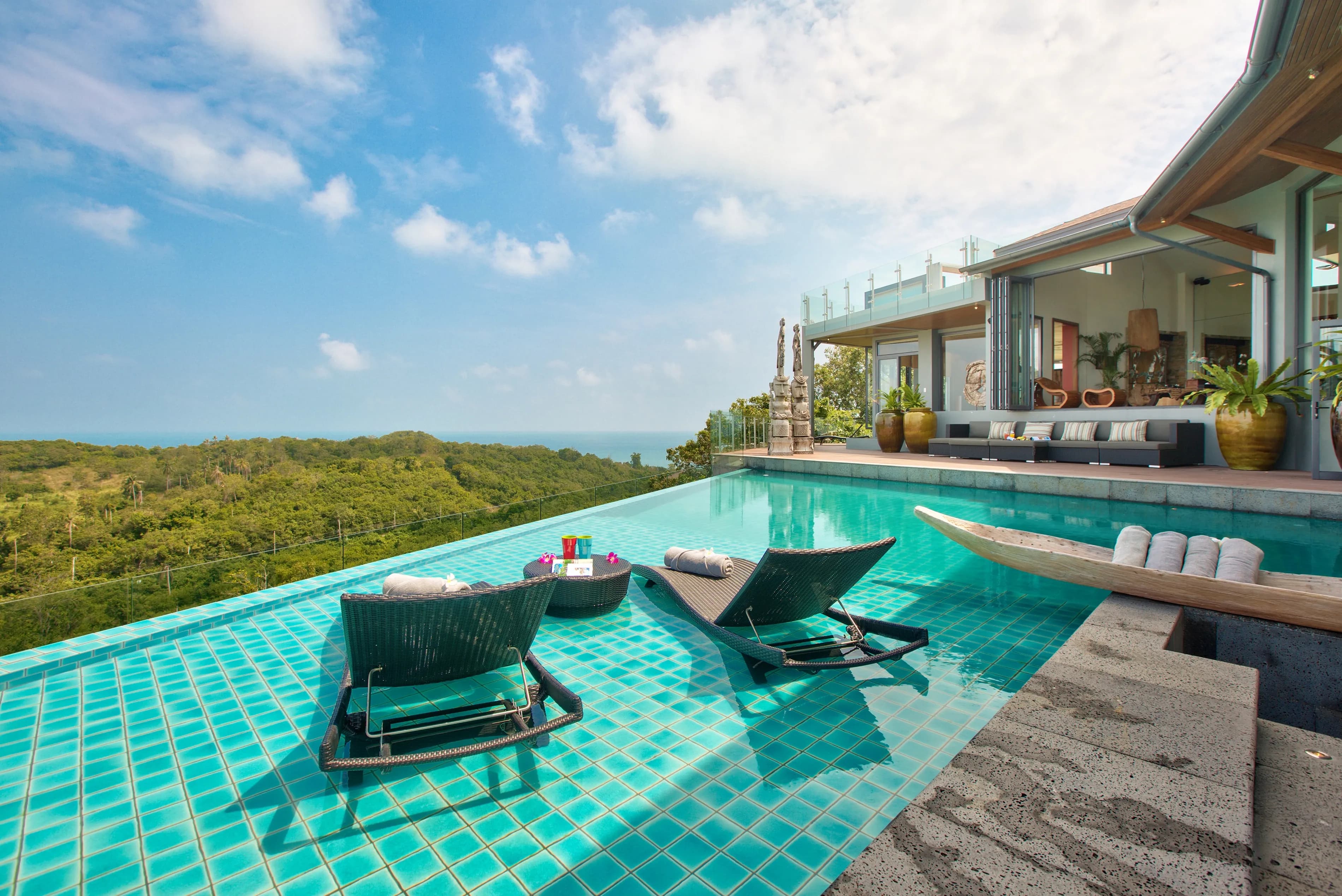 Villa Skyfall photo 3 of 17