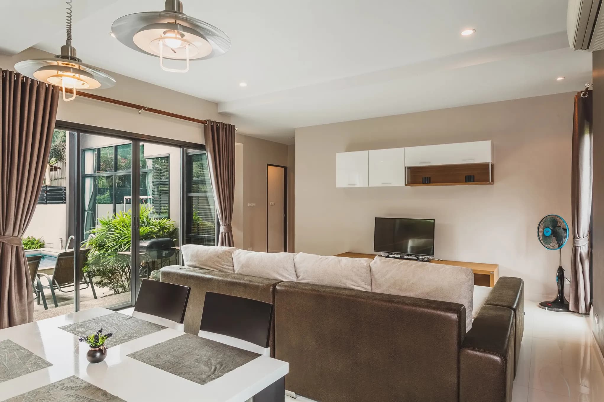 2 Bedrooms Villa In Bangtao photo 4 of 17