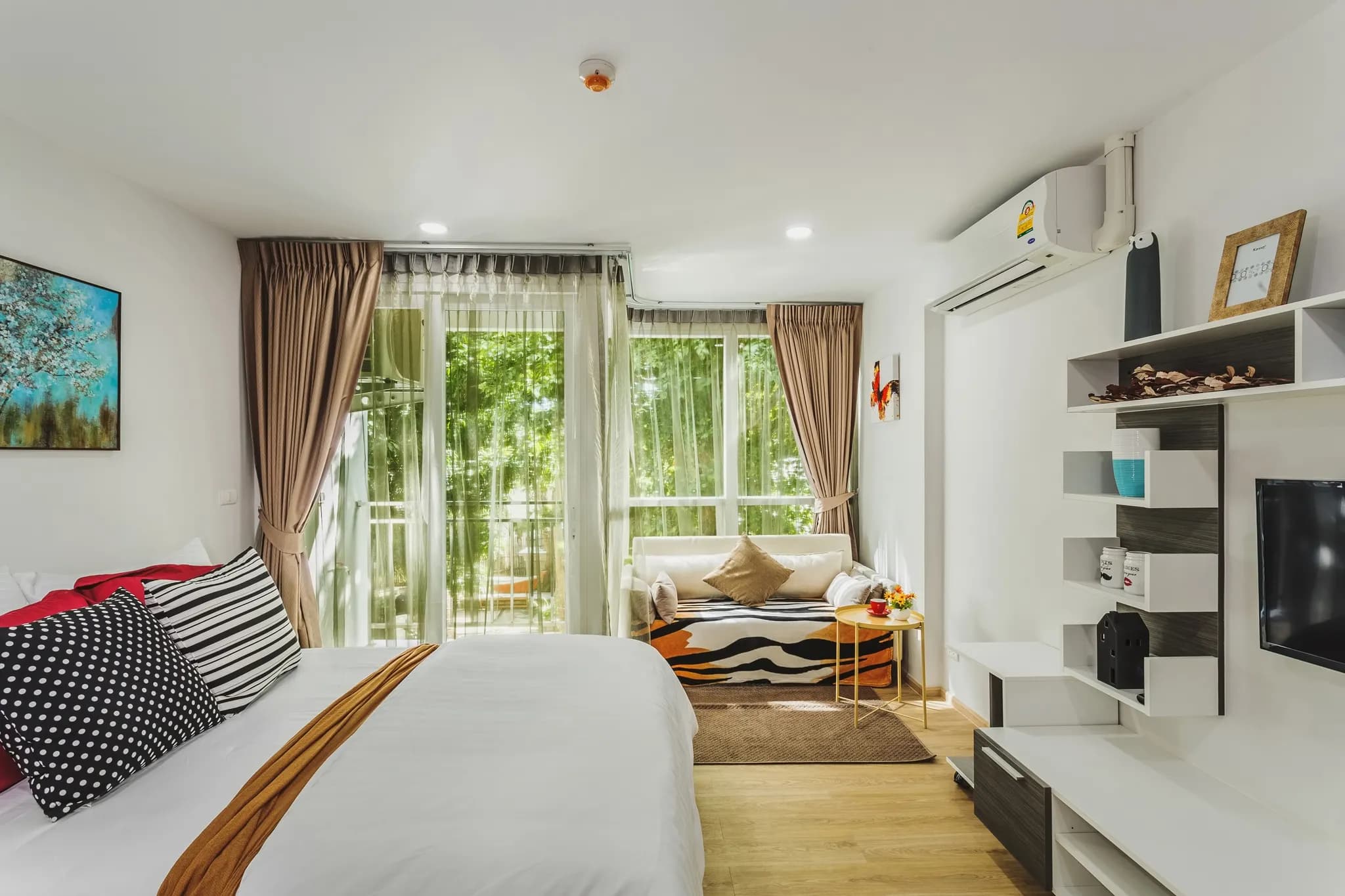 Condo in Kata in Ozone (A220) photo 4 of 17