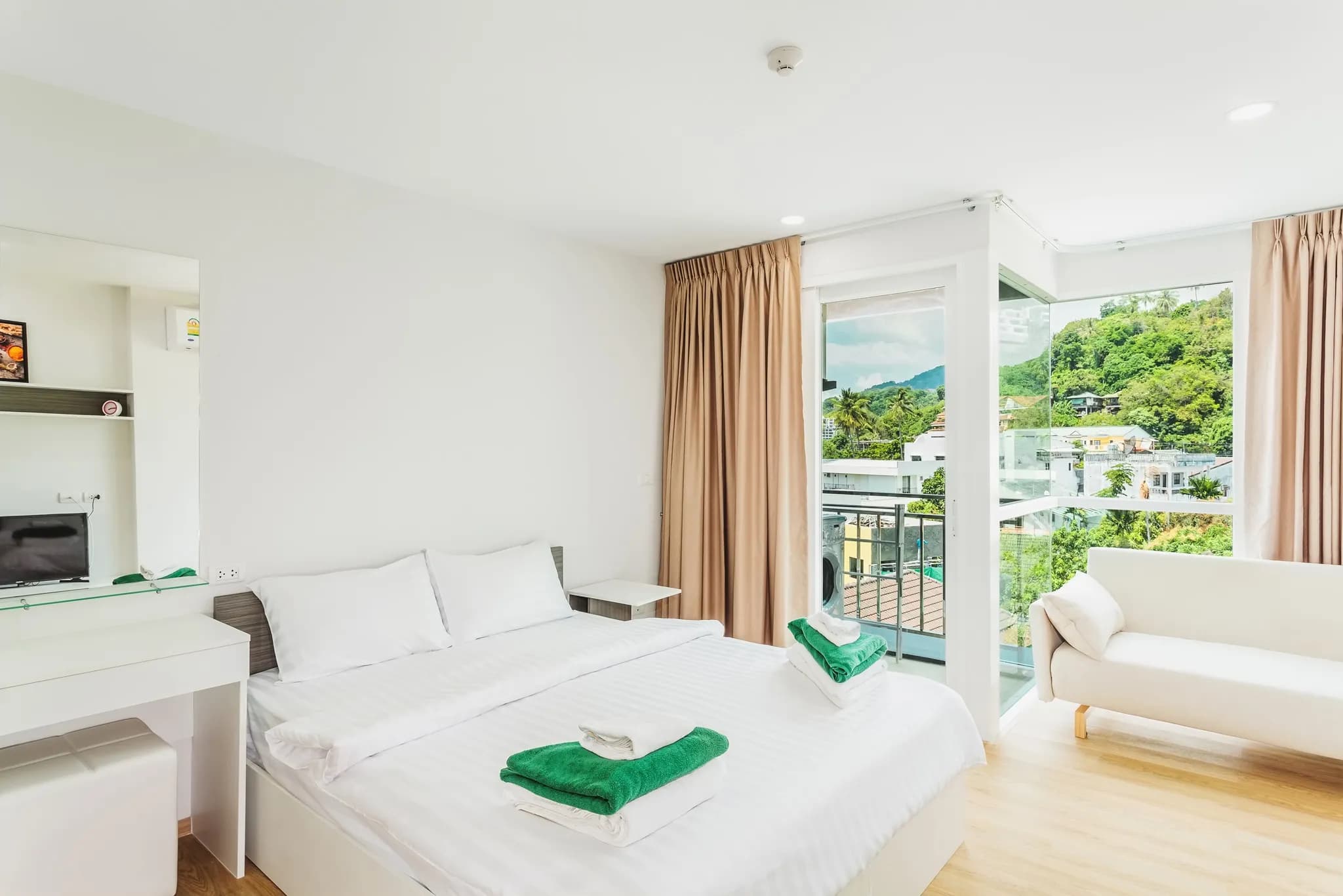 Condo in Kata in Ozone (A612) photo 5 of 17
