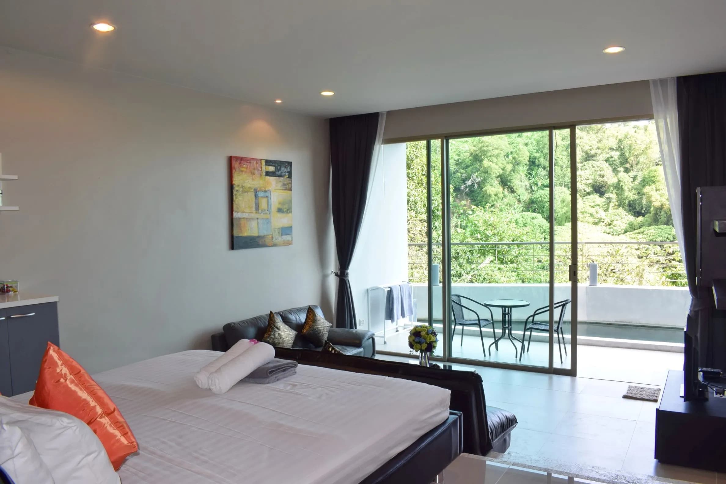 Studio Pool Access Karon Hill - G16 - 3