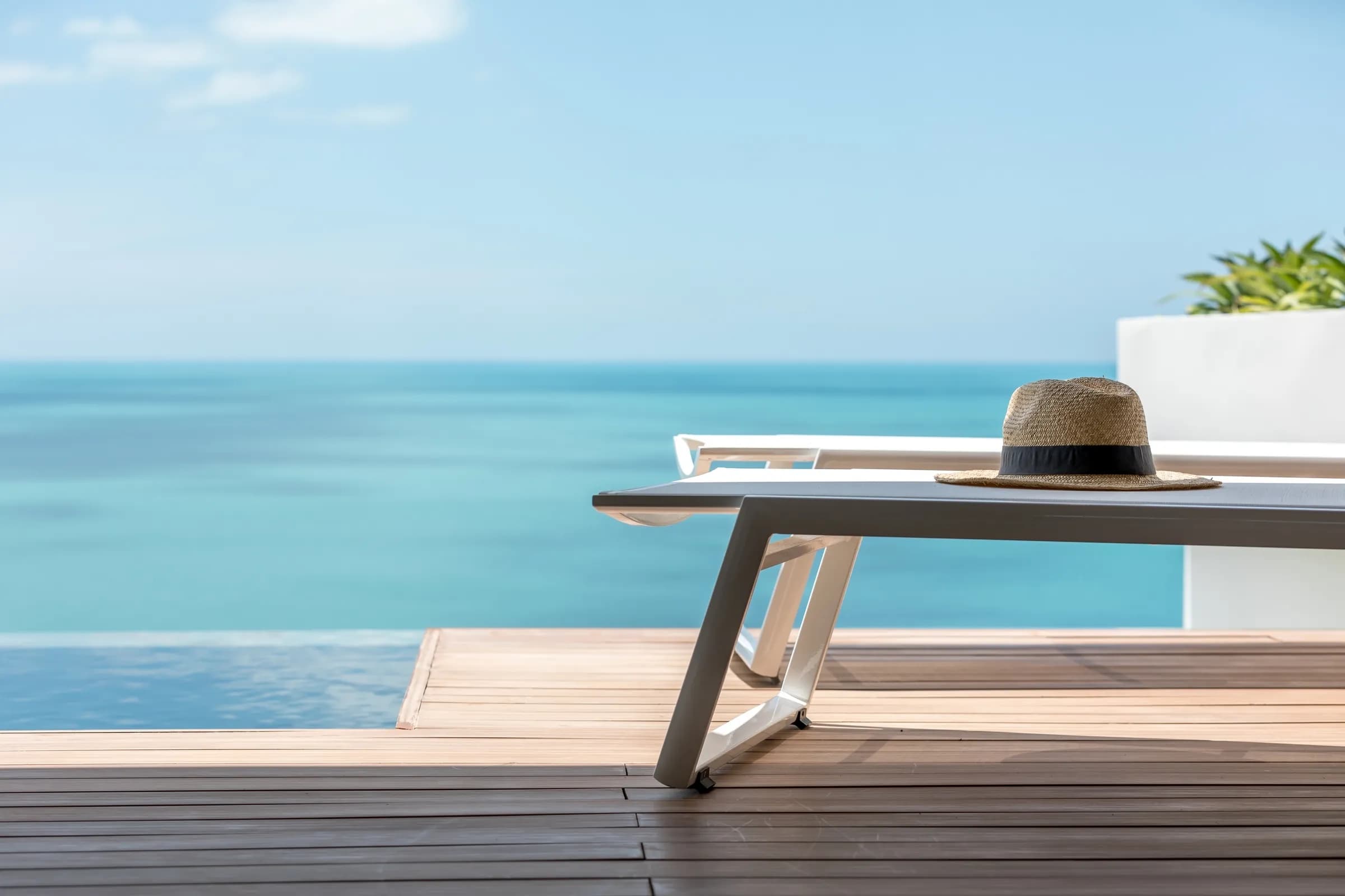 Villa Hanuman - The sea is always omnipresent and stands out as a host of mark