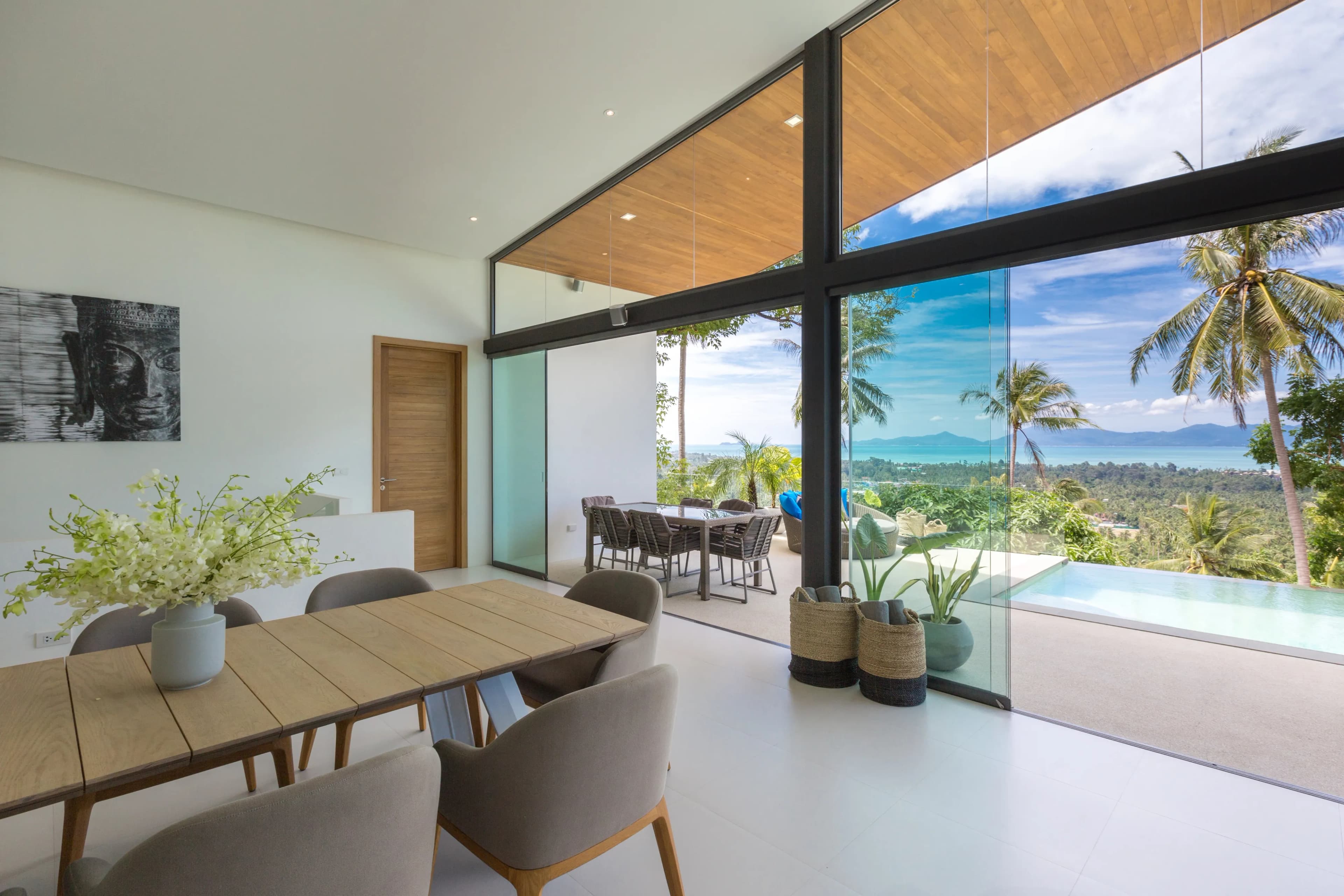 Villa Azure Waters photo 5 of 17