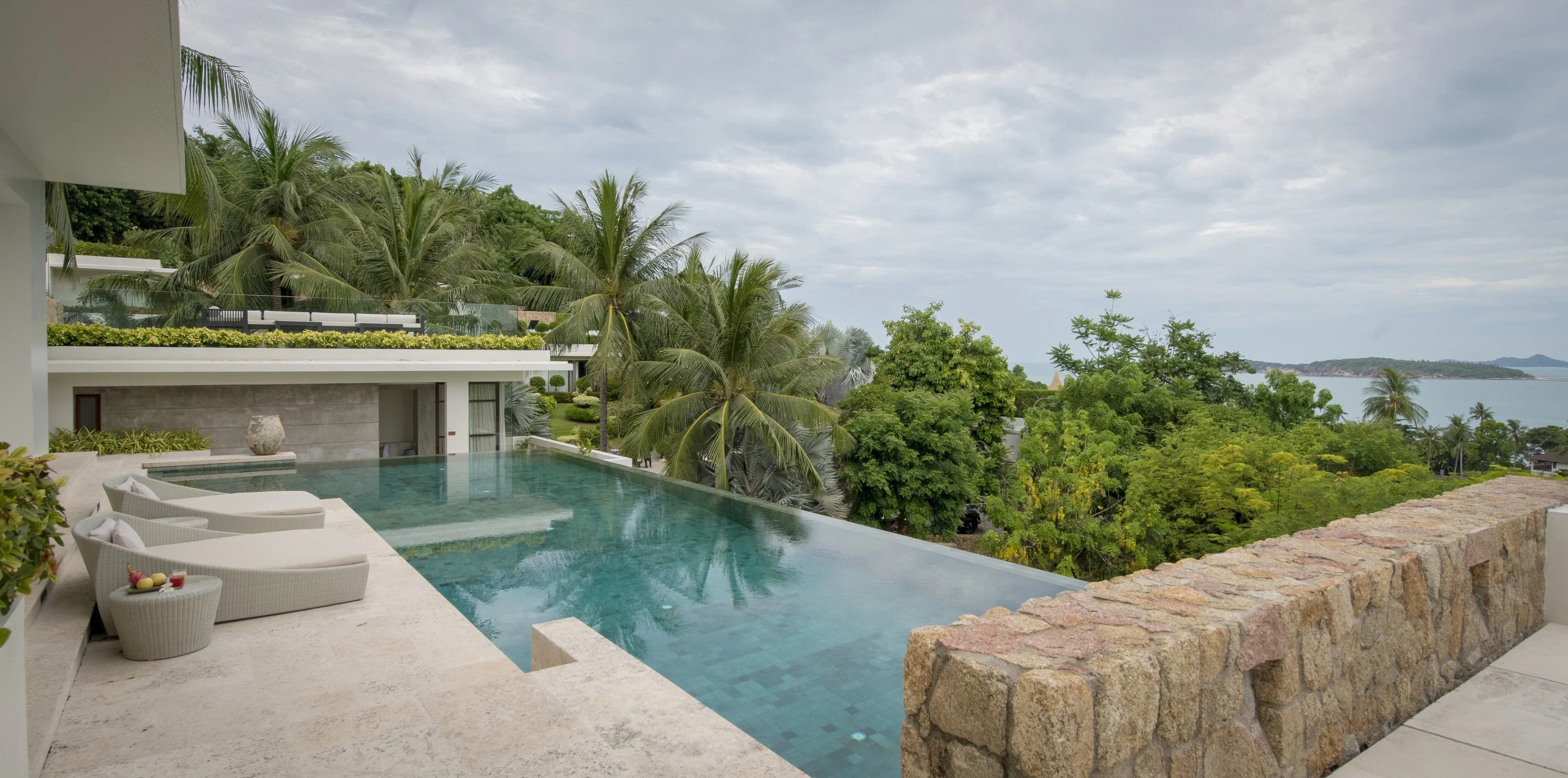 Samujana 5 Bedroom photo 3 of 17