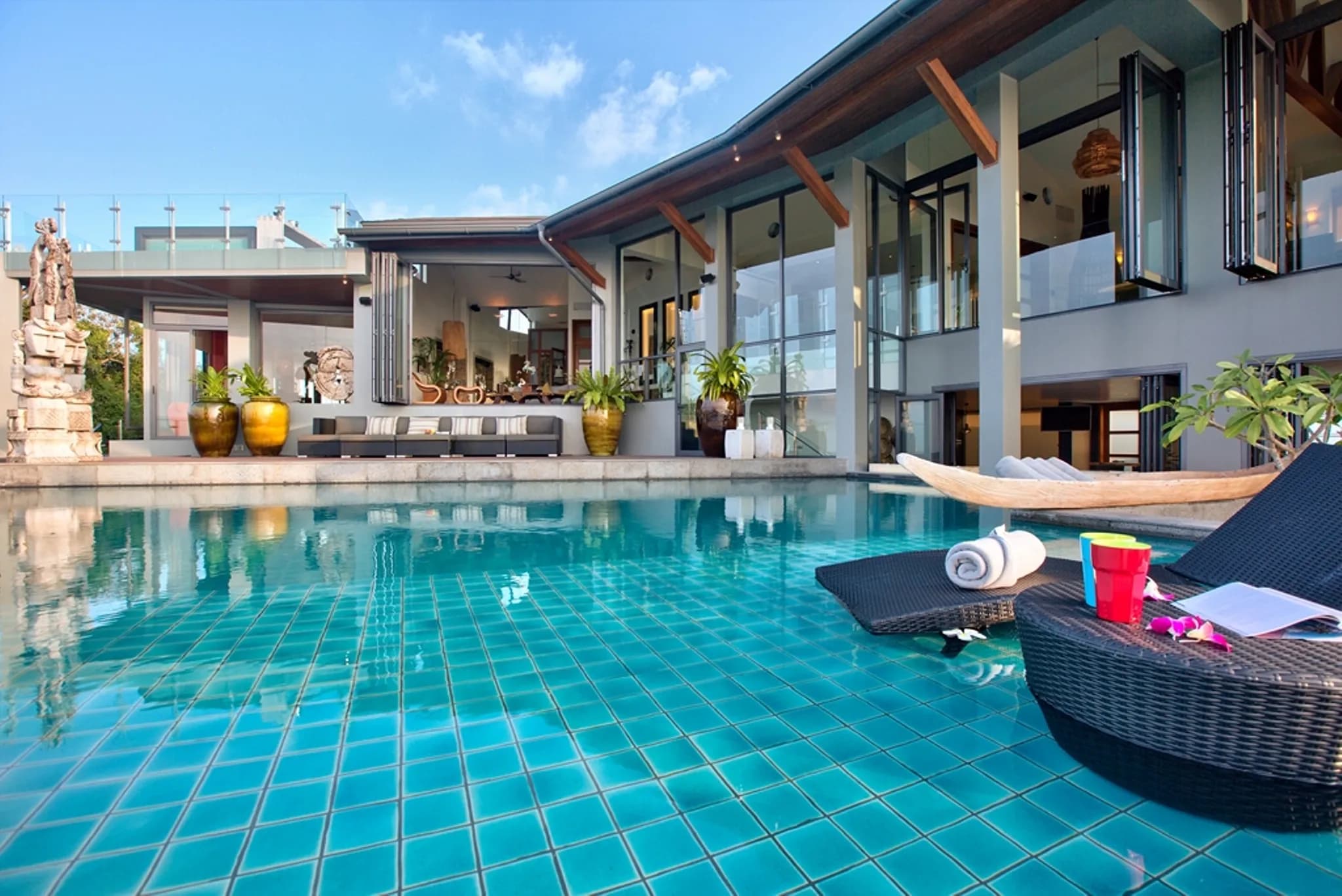 Villa Skyfall
