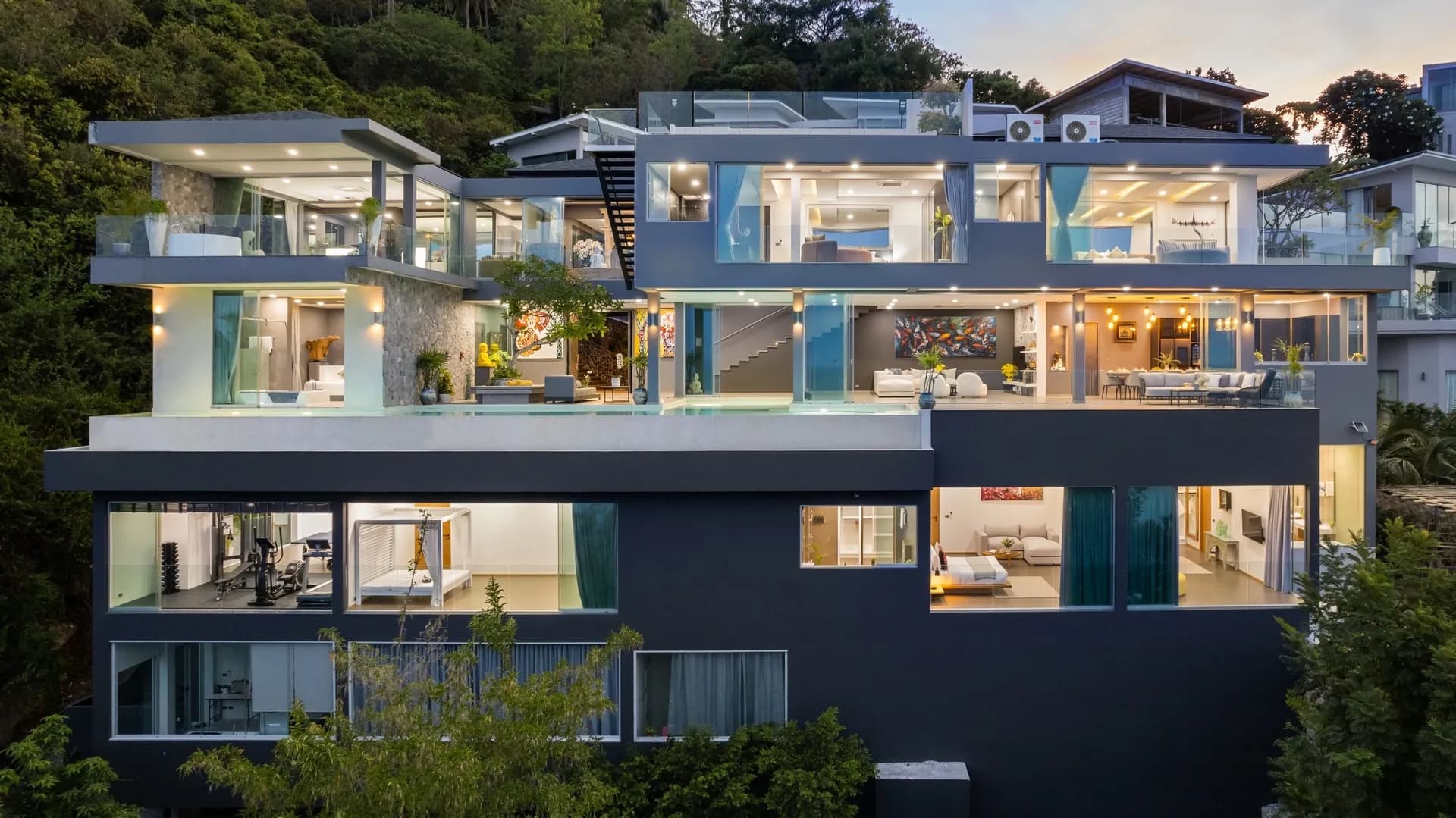 Villa Moonstar photo 3 of 17