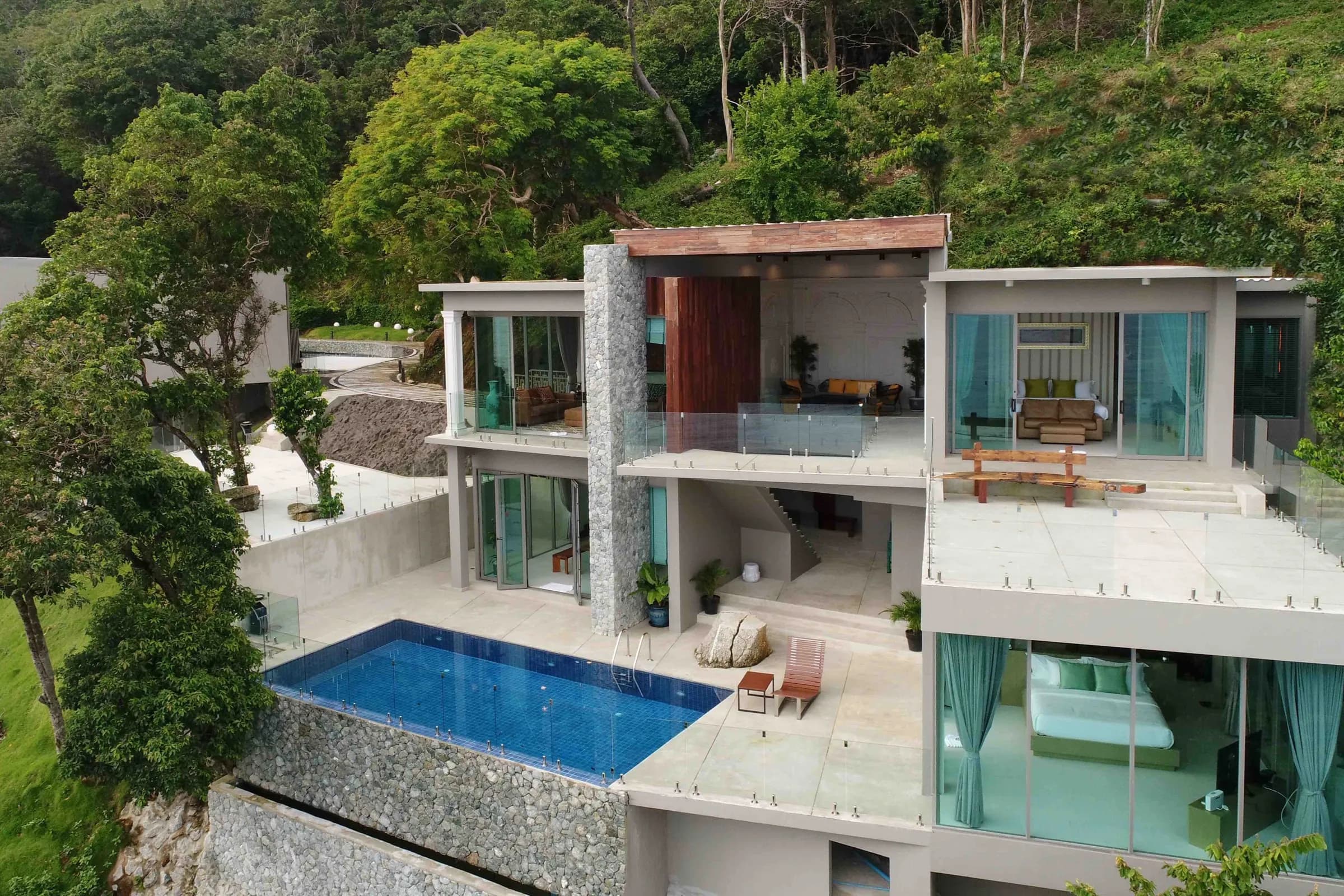 Villa W Collection photo 5 of 17