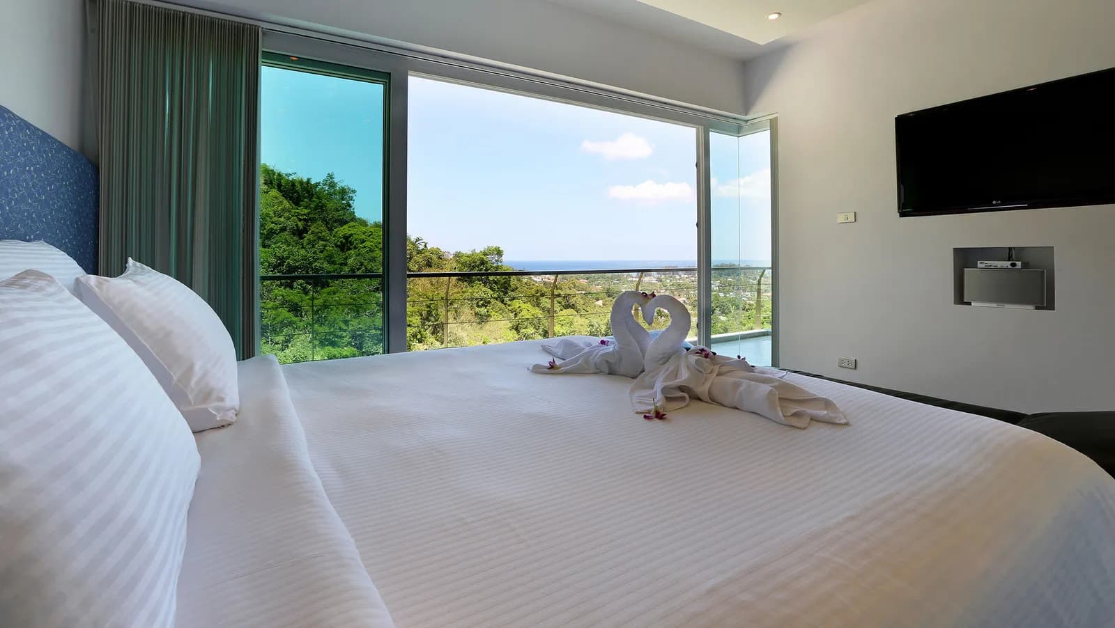 Villa Beyond - 3