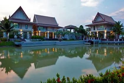 Luxury Pool Villa Black Pearl