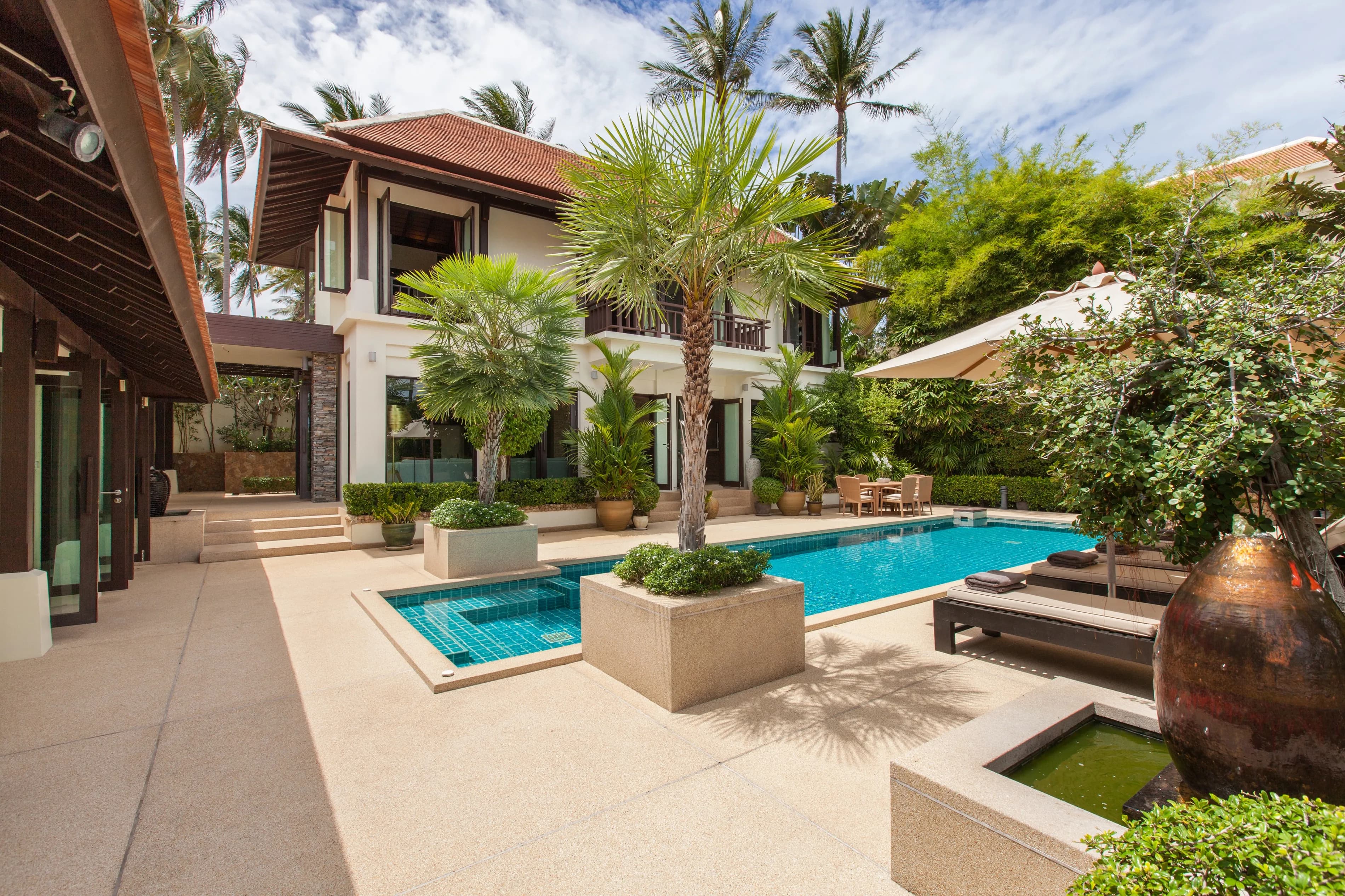 Villa Maeve photo 3 of 17