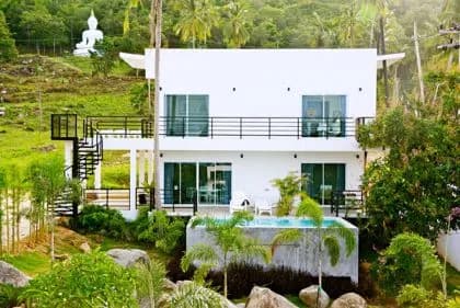Villa T(h)ree