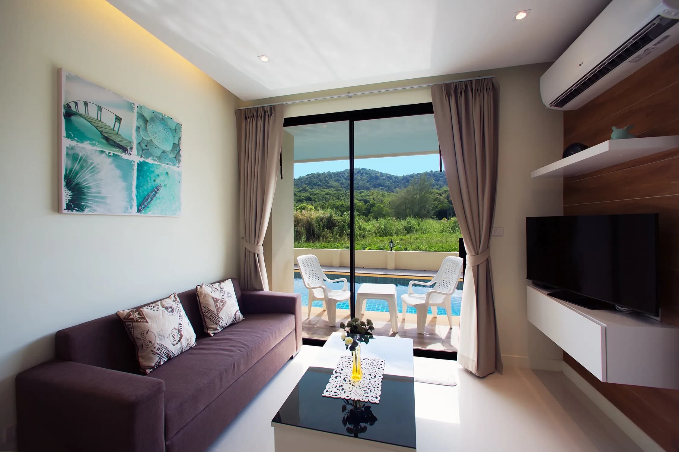 The Lago 05