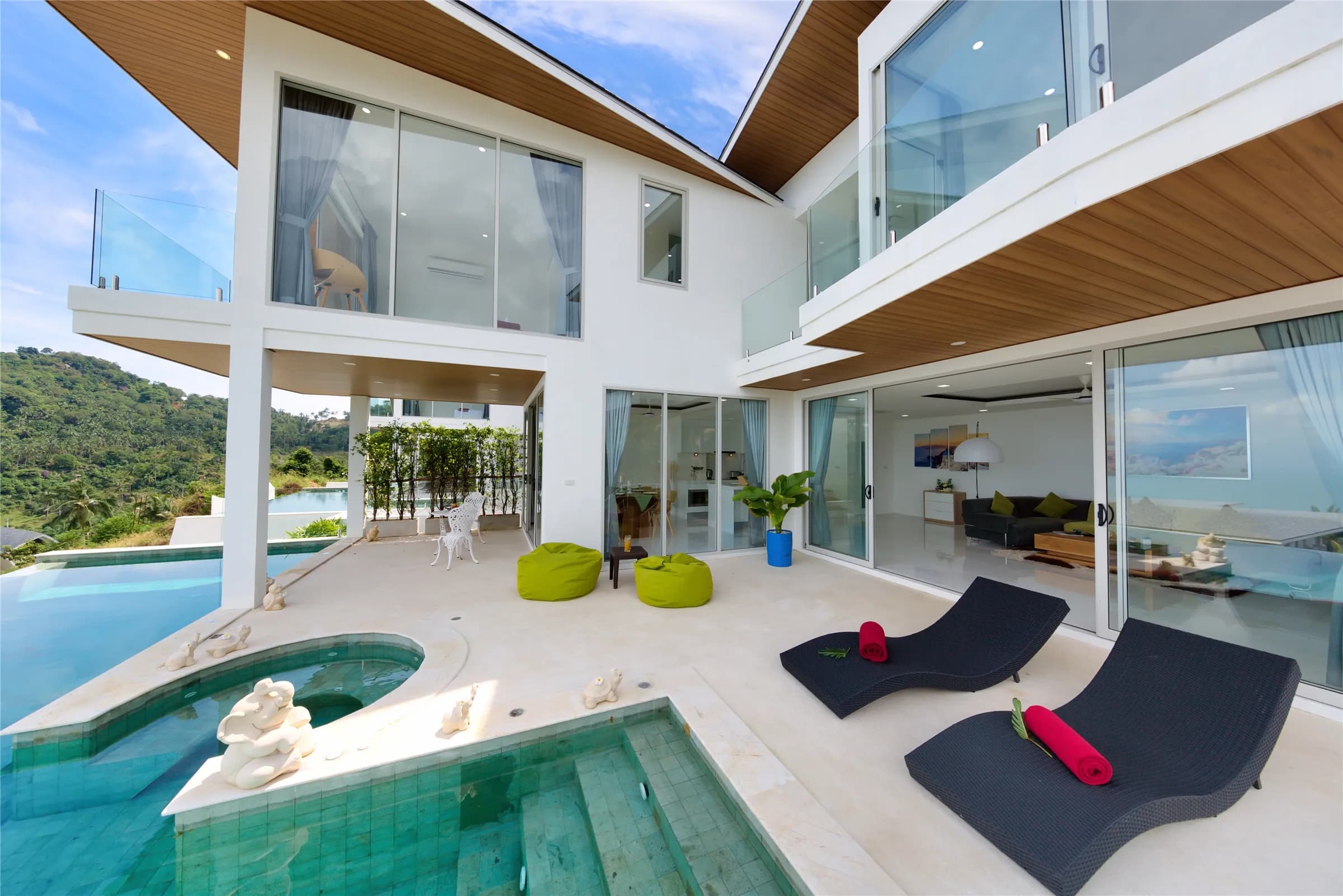 The Wave A7 Pony Villa